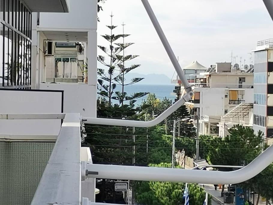 Appartamento Bright-home-near-alimos-beach